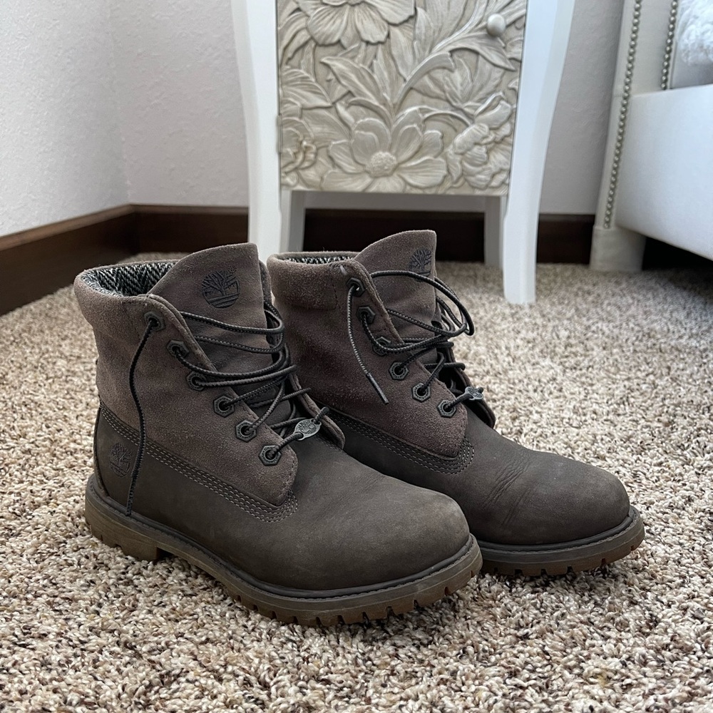 Timberland tweed boots!